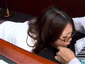 Subtitles - Ibuki, chinese secretary, romped in office